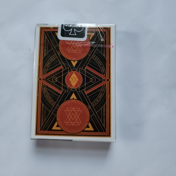 COPY - BICYCLE MYSTICAL PLAYING CARDS - Picture 2 of 2